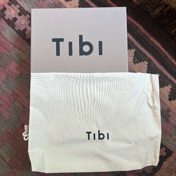 New with box, Tibi silver kitten heel mules - size 36.5 - Picture 3 of 5
